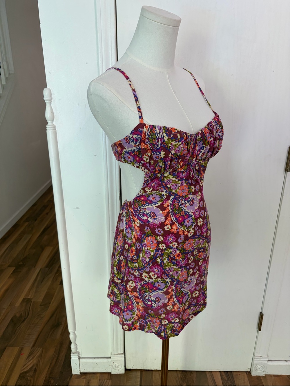Colorful Paisley Floral Cutout Mini, Open Back Party Dress, Medium, EUC
